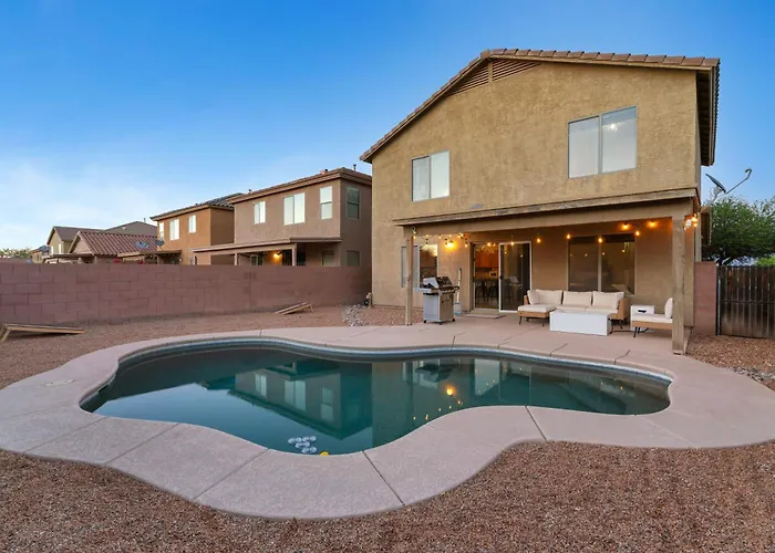 Holiday home Cactus Retreat Pool Fire Pit Pet Friendly Green Valley